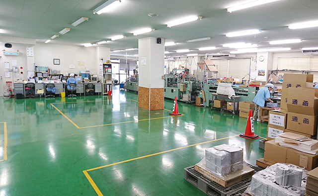 パッケージ工場見学