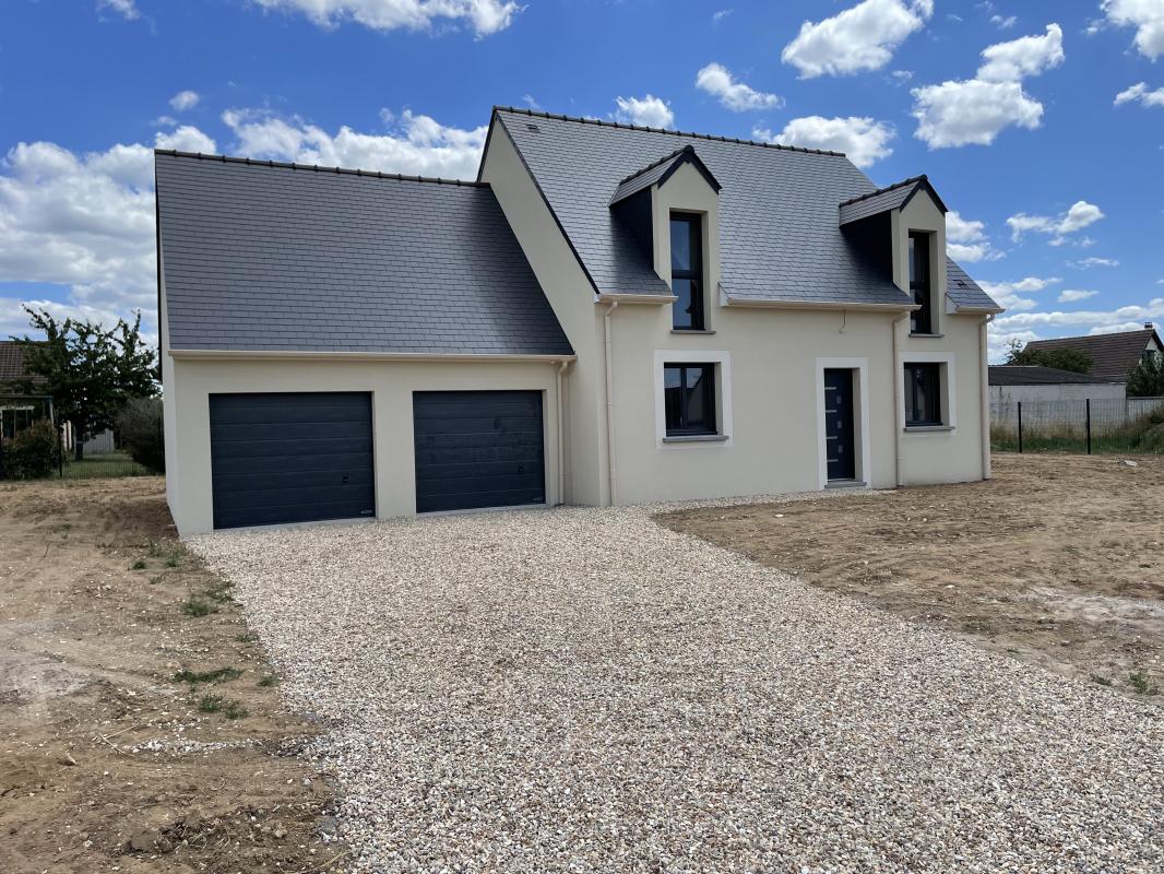 MAISON 4 CHAMBRES + GARAGE 40 M²