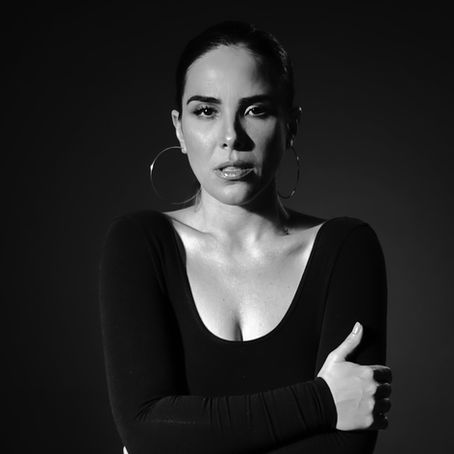 Wanessa Camargo lança "Lábios de Navalha"