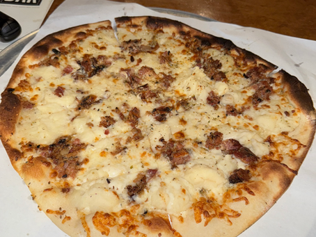 Mashed Potato Bacon Pizza? Don’t Judge Me Yet.