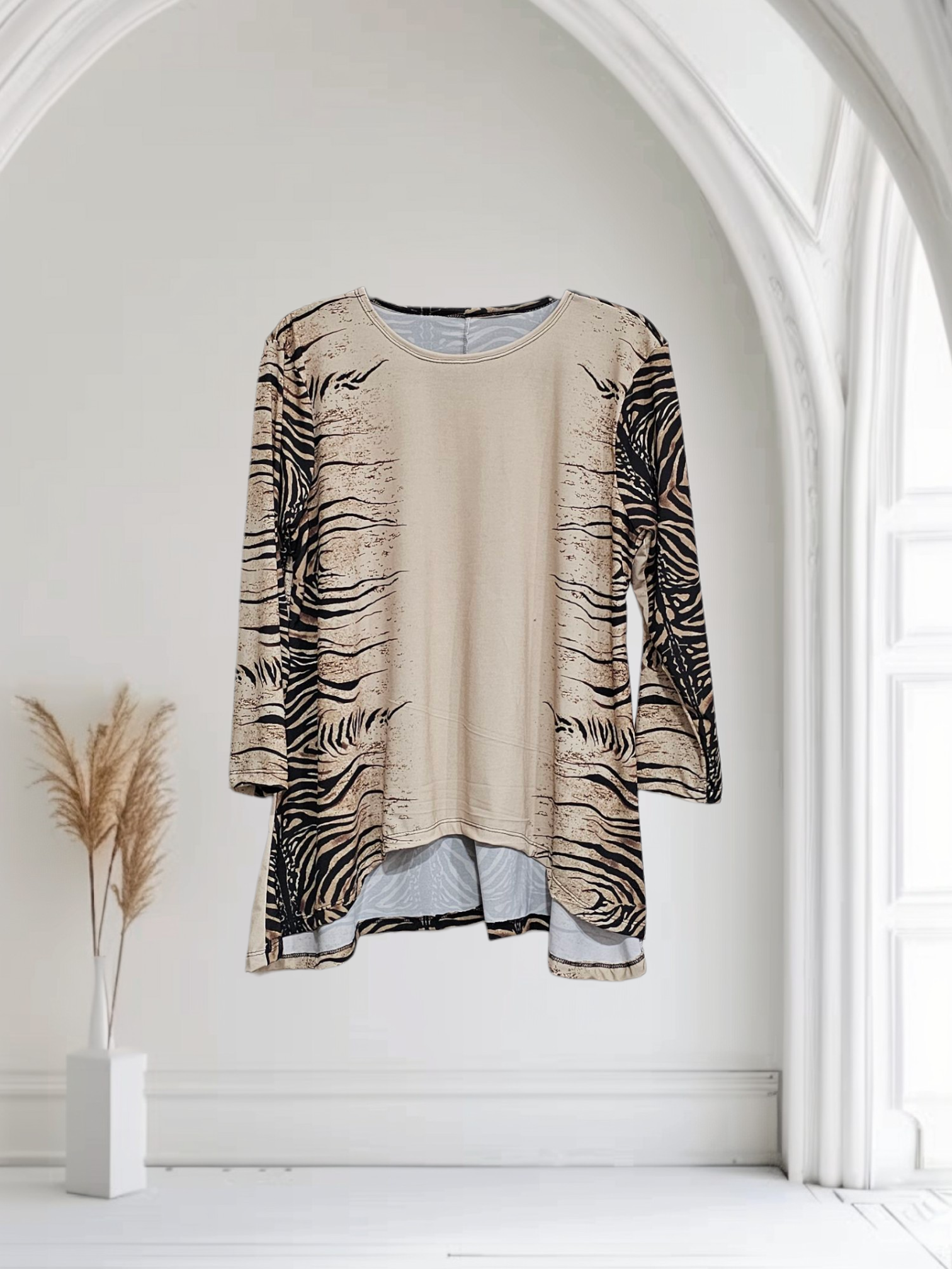Glenna Top in Tan and Black Animal ITY