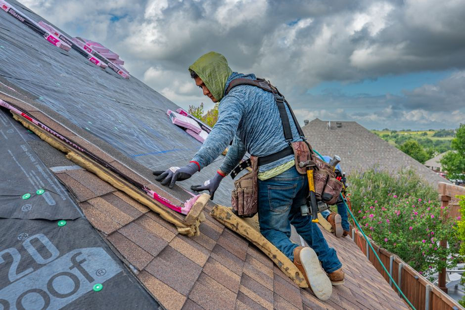 7 Signs Your Roof Needs a Professional Inspection: McKinney & Allen Hail Damage