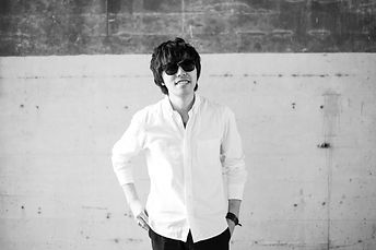 echos-8_mono.jpg