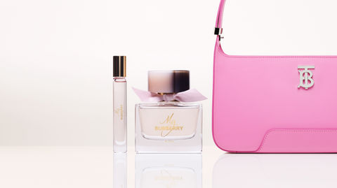 03_MY_BURBERRY_BLUSH_ROLLERBALL_034_04_16x9.jpg