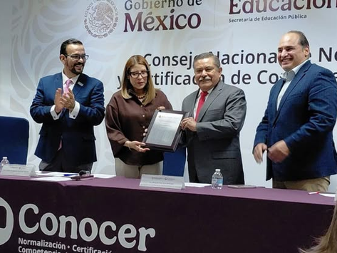 Preside la APEV el Comite Nacional de Gestión por Competencias para el Desarrollo periodístico en el país.