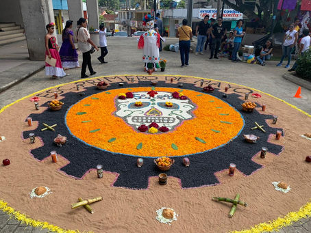 TODO UN ÉXITO LA EXPOSICIÓN DE ALTARES Y DESFILE DEL “DÍA DE MUERTOS" EN COSOLEACAQUE