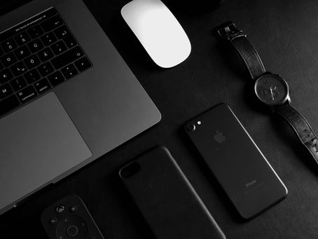 Photo by <a href="https://unsplash.com/@ollipexxer?utm_content=creditCopyText&utm_medium=referral&utm_source=unsplash">Oliver Pecker</a> on <a href="https://unsplash.com/photos/jet-black-iphone-7-beside-analog-watch-HONJP8DyiSM?utm_content=creditCopyText&utm_medium=referral&utm_source=unsplash">Unsplash</a>