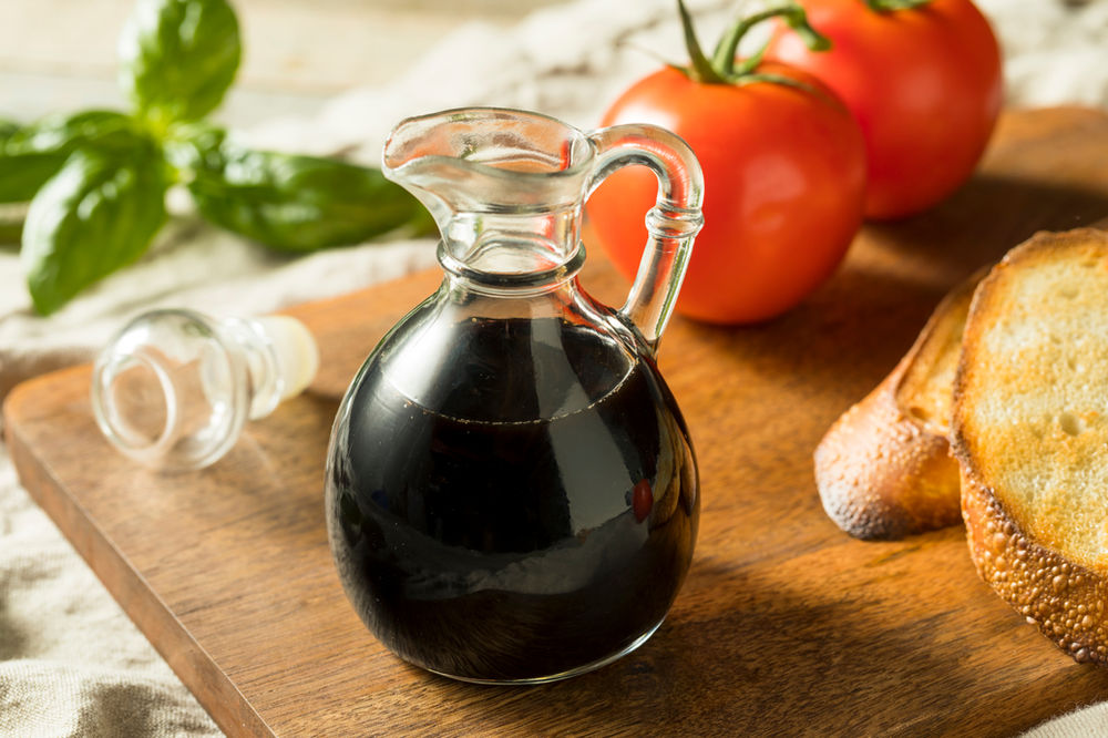 Easy Balsamic Dressing