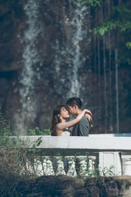Photography by Alex Leung. Sevilla Bridal Prewedding Package.
