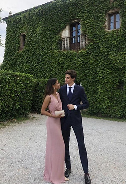 Trajes y Vestidos Largos.jpeg