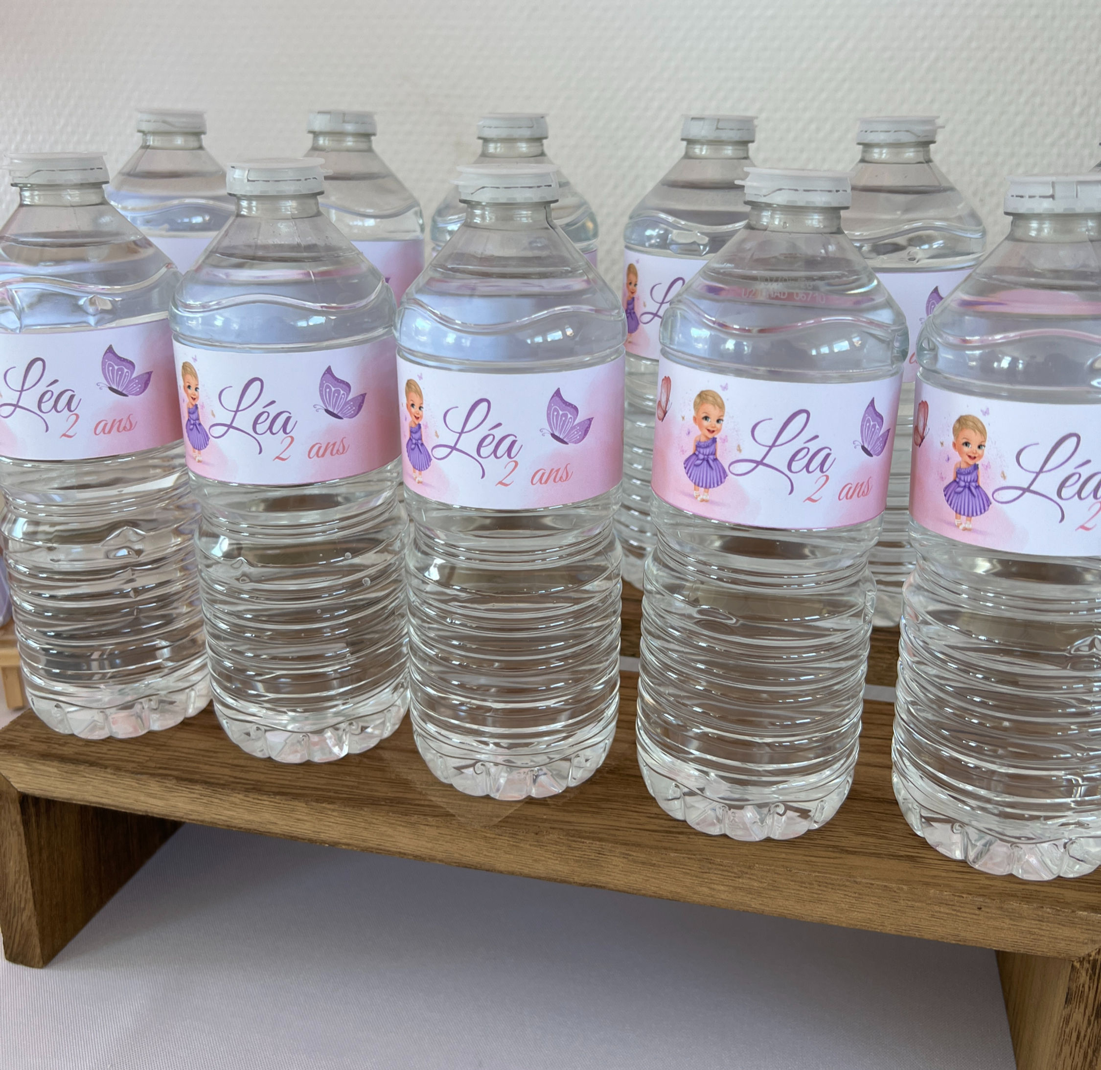 Etiquette petite bouteille d'eau