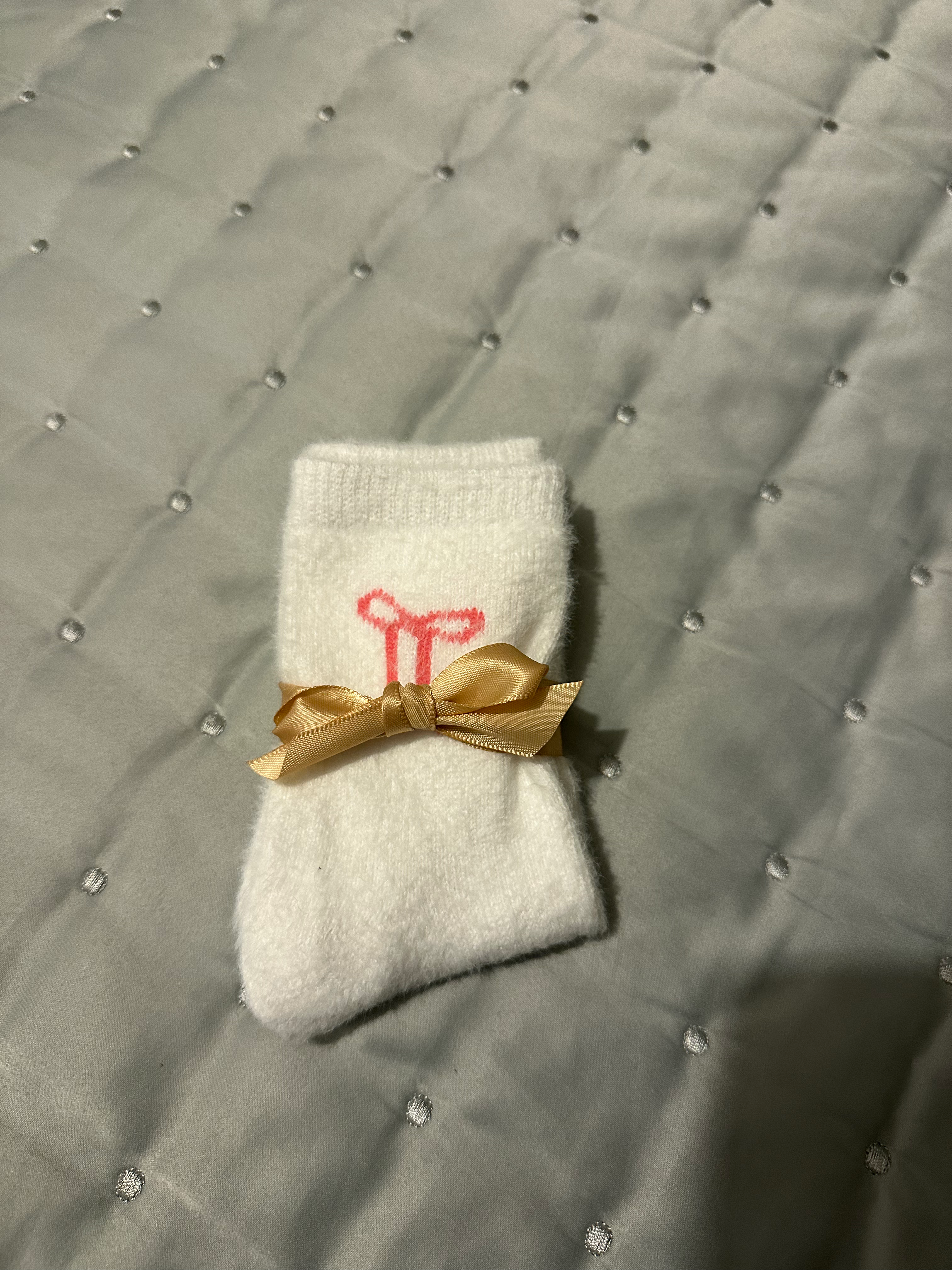 Fluffy Bow Socks