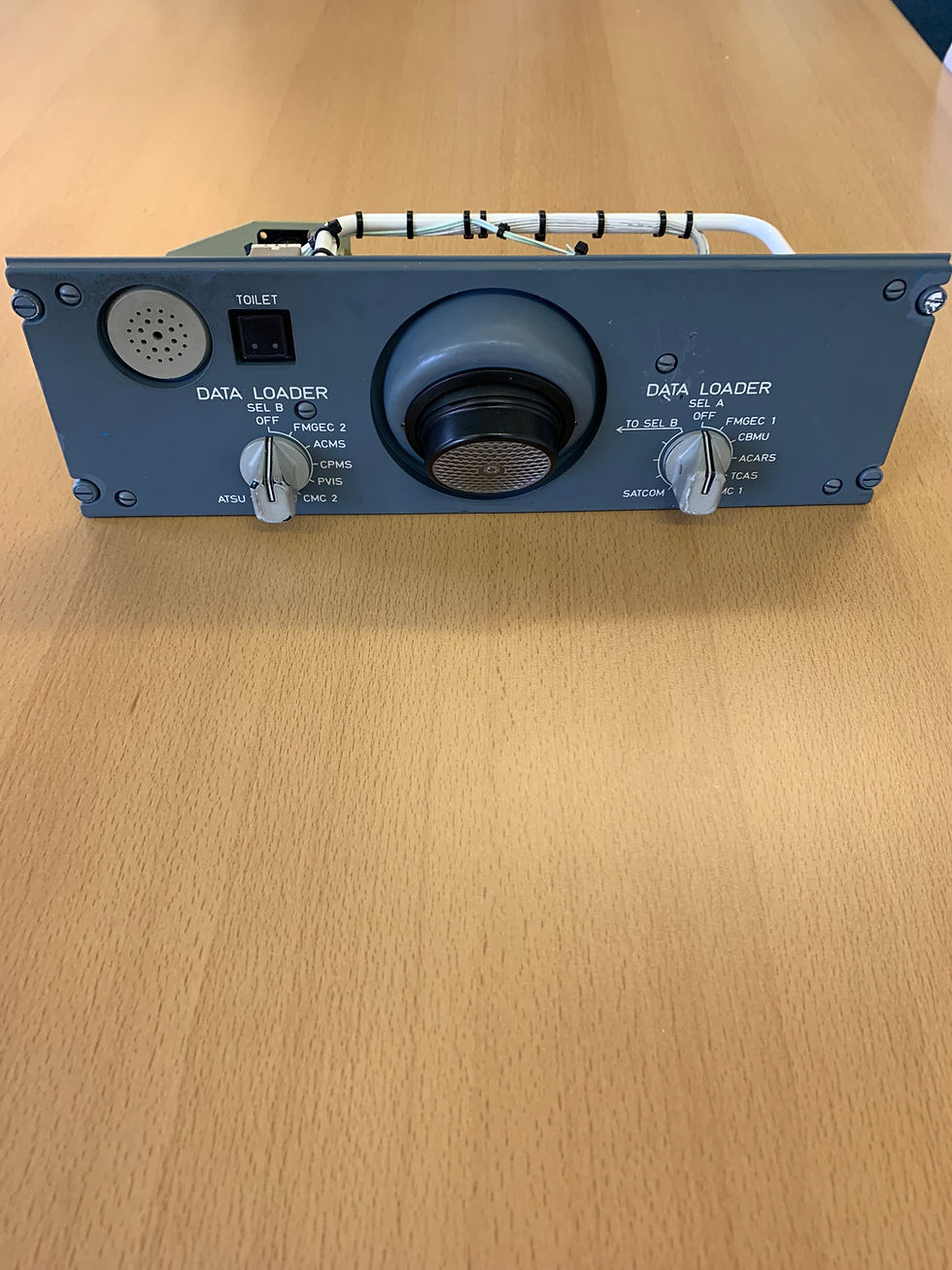 A330 - G-OMYT - Ladeprogramm für Cockpitdaten