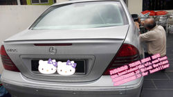 Mecerdes C-Class Unlocks Services