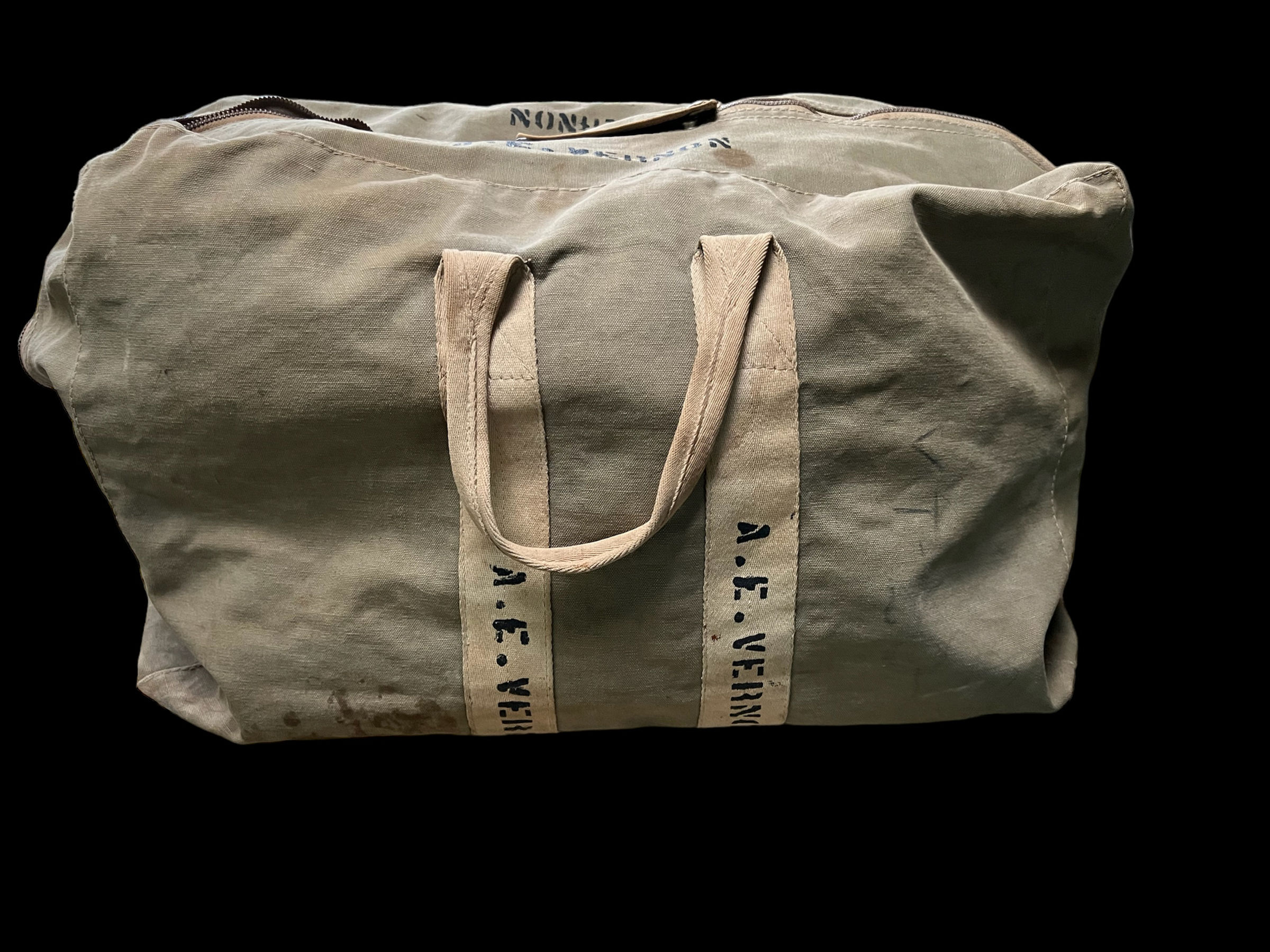 WWII USAAF Aviator’s kit bag  Named