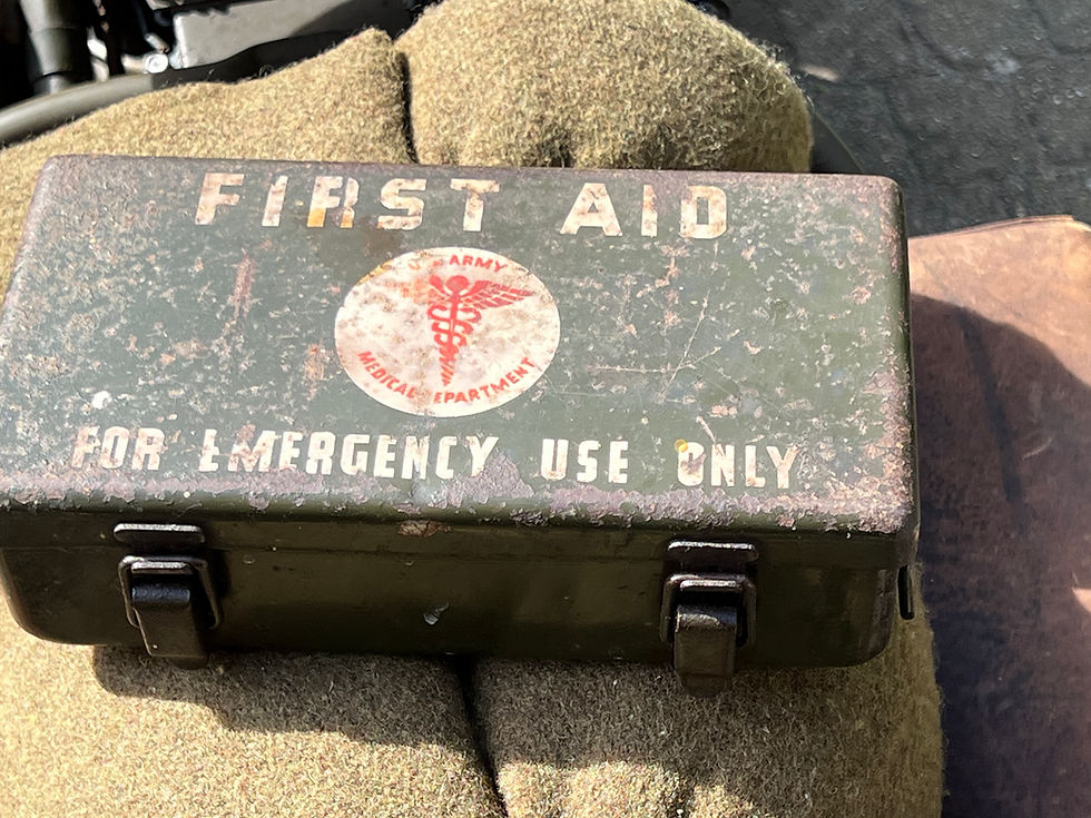 Thumbnail: Original US Army First Aid Box – Vehicle Type