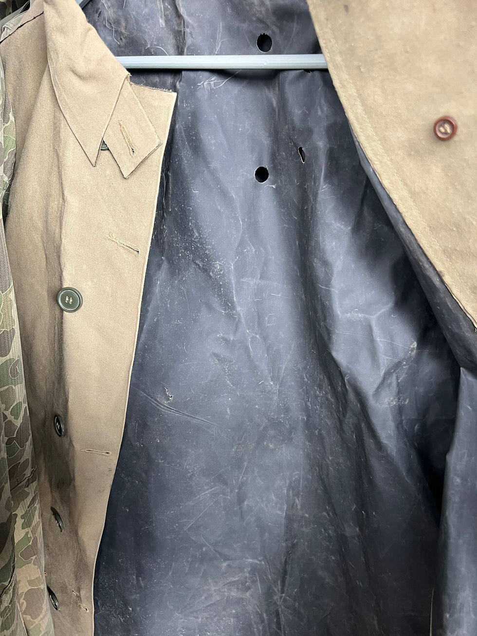 Thumbnail: Rare Original WW2 USMC HBT Combat Shirt – P44 Type – 