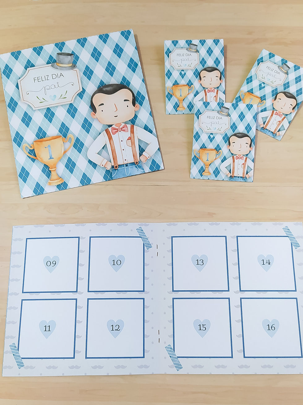Miniatura: Álbum de figurinhas personalizado Feliz dia Pai