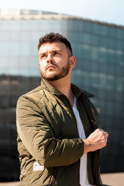 Facetune_21-08-2023-13-13-24