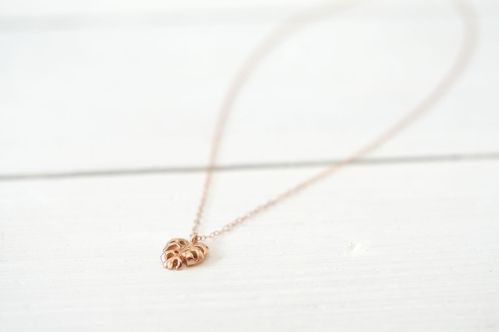 Thumbnail: 9ct Gold Monstera Palm leaf Necklace
