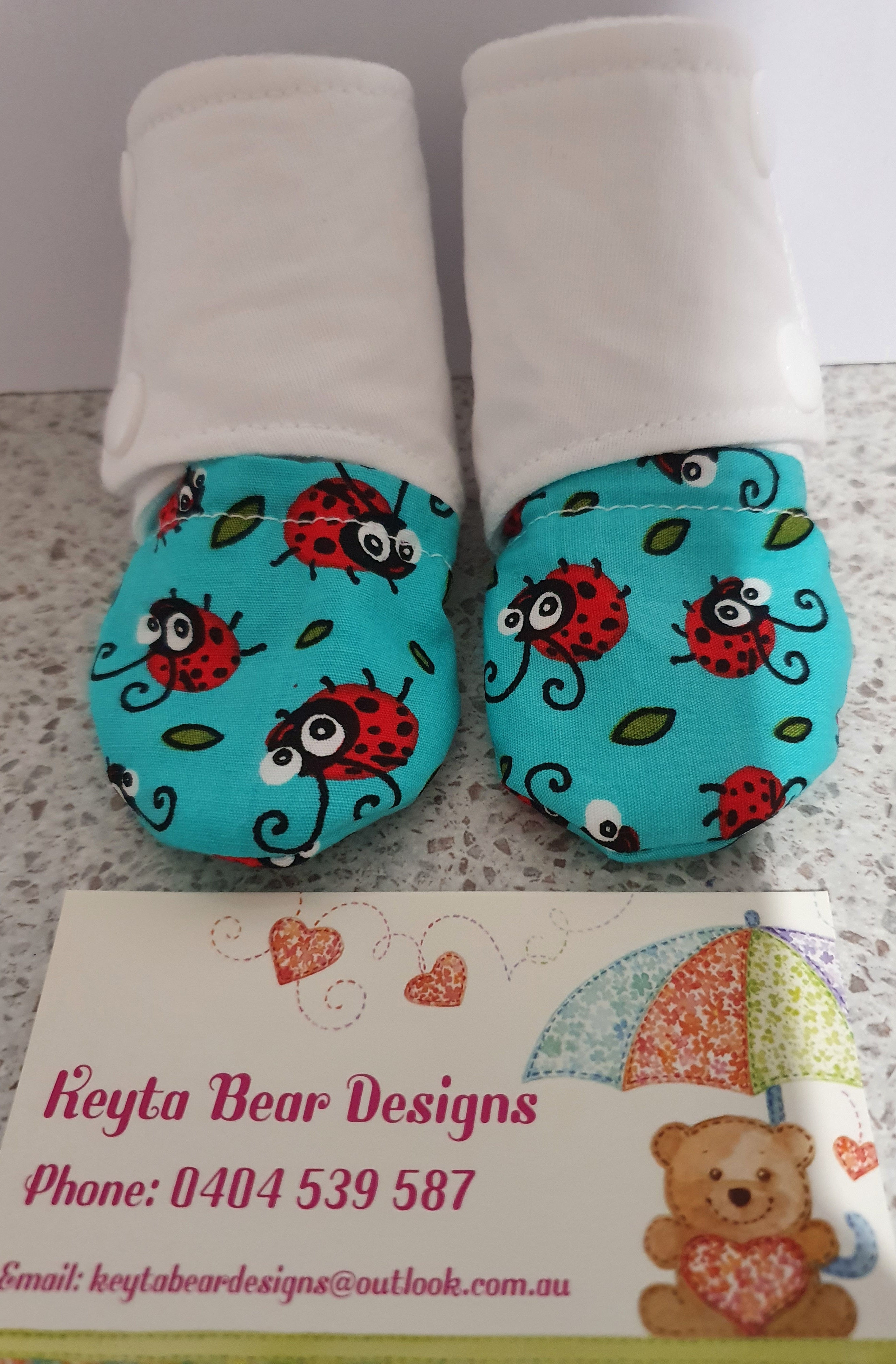Stay-on Booties Size 0-3 Months Ladybug🐞