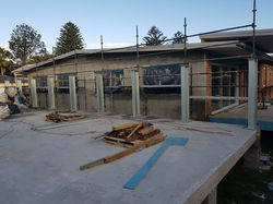 32560294_1912682538781964_84379300429226