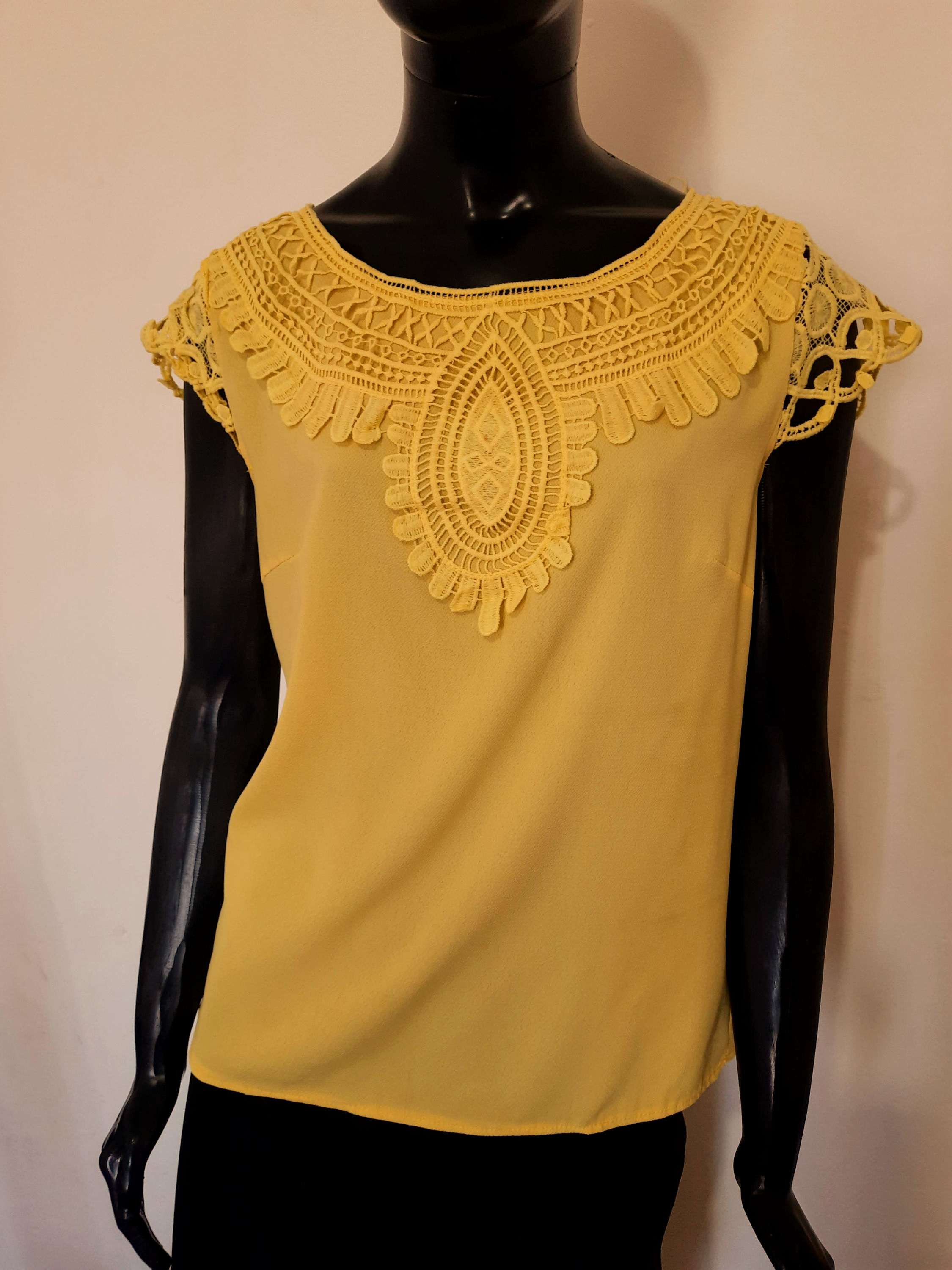 Blusa com Renda - Tam P