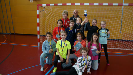X-MAS TURNIER 2024  FC WALLISELLEN FOTOS E JUNIORINNEN