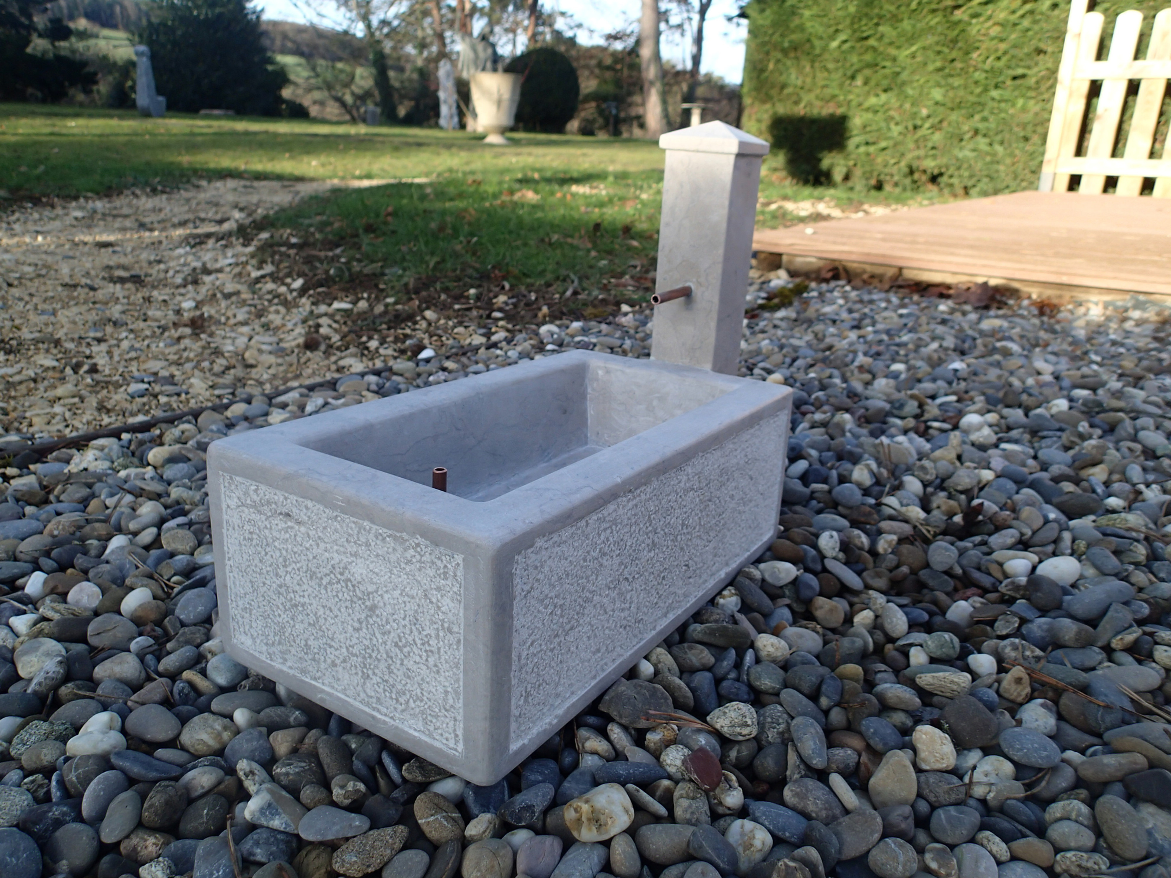 Model-Brünneli mit Brunnenstock