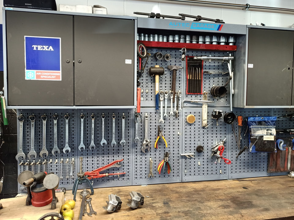 Autec Winterhur, Reparatur aller Marken