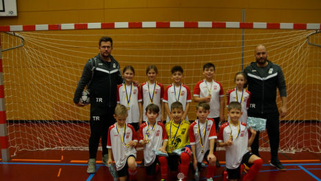 X-MAS TURNIER 2024  FC WALLISELLEN FOTOS E JUNIOREN 2/3 STKL.