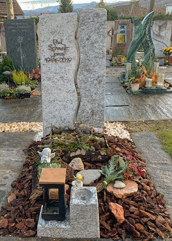 BS Weber AG Grabsteine Röschenz