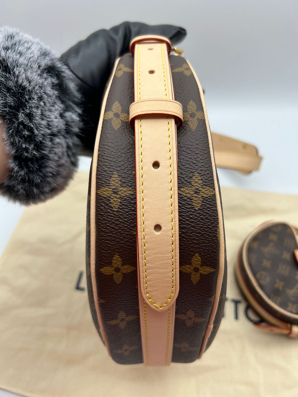 Thumbnail: Louis Vuitton Croissant MM monogram set