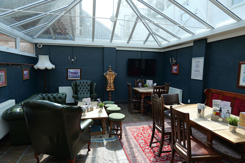 The Lord Nelson-01.jpg