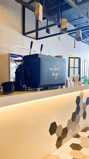 Common Folk 4 (ADS website)