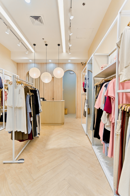 Pink Manila 4 (ADS website).png