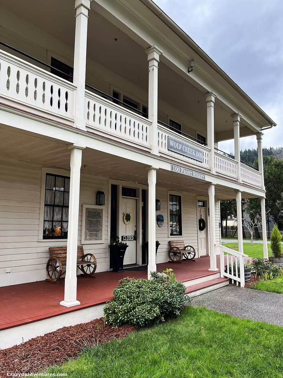 Wolf Creek Inn