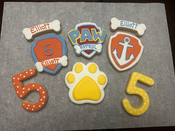 Themed cookies