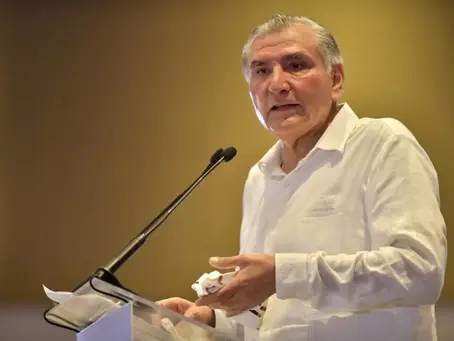 Se reúnen Sheinbaum y Adán Augusto López tras proceso interno de Morena