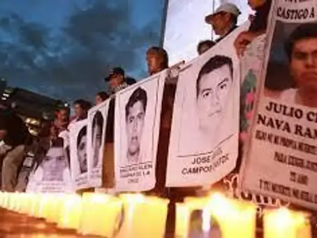 Revelan que Sedena supo en tiempo real la desaparición de 43 normalistas de Ayotzinapa