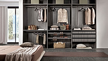 Floor base closet