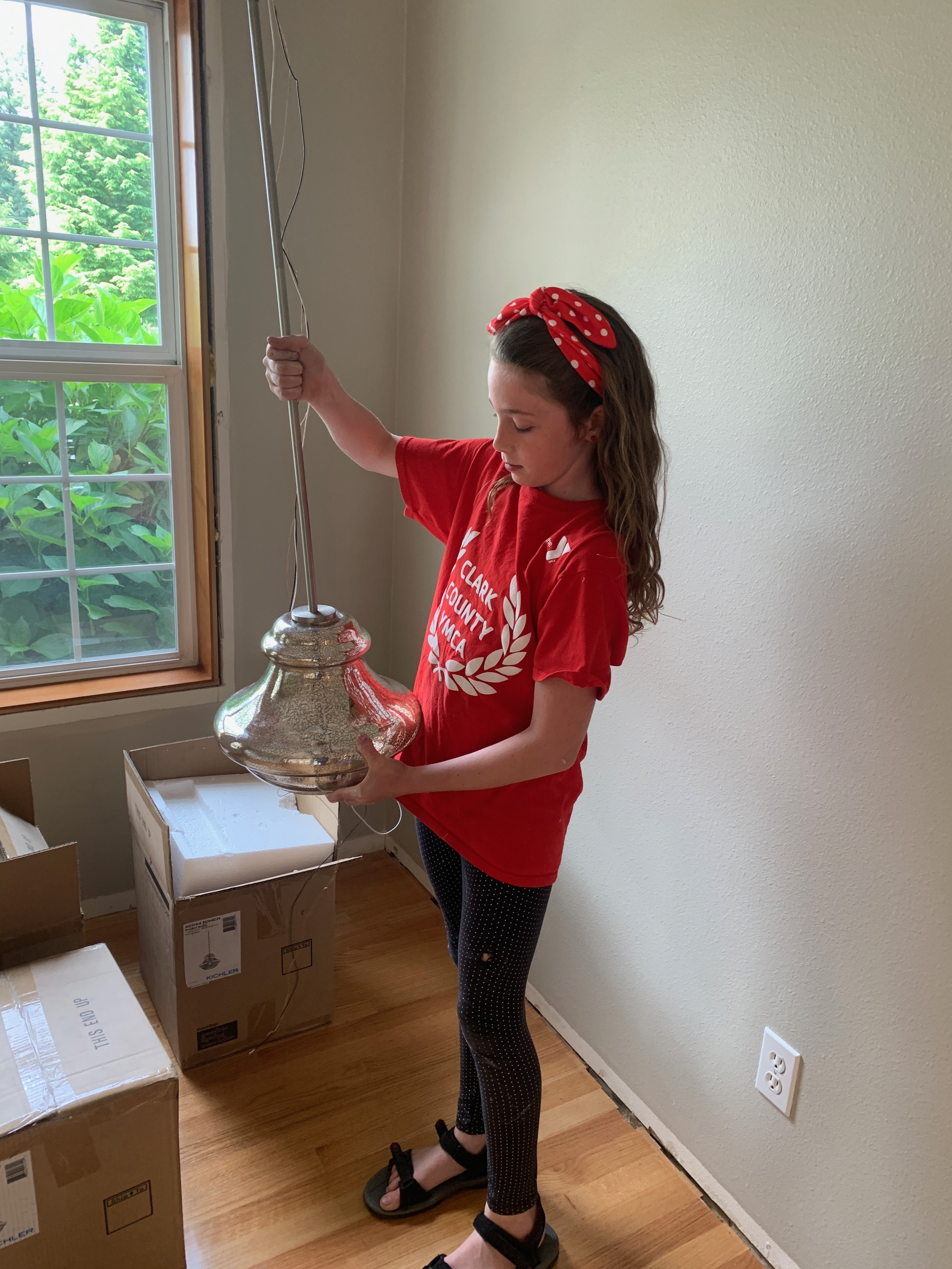 Emma & Jacob put the lights together
