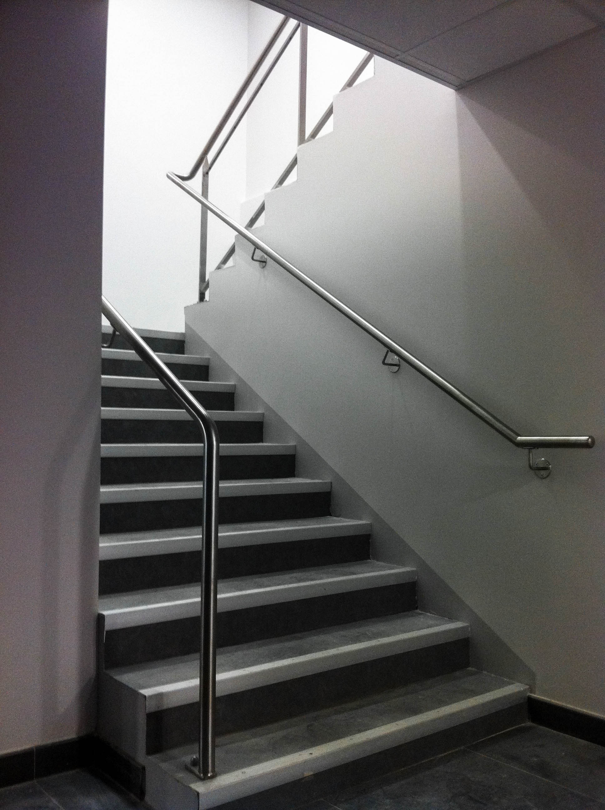 Main courante sur mesure 1