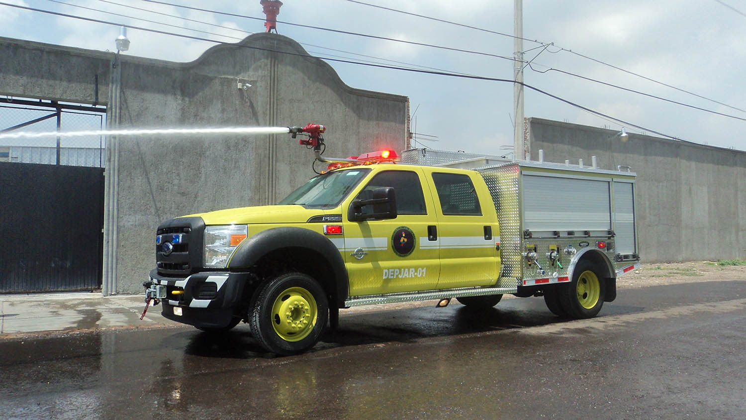 QUIROGA TRUCKS quiroga