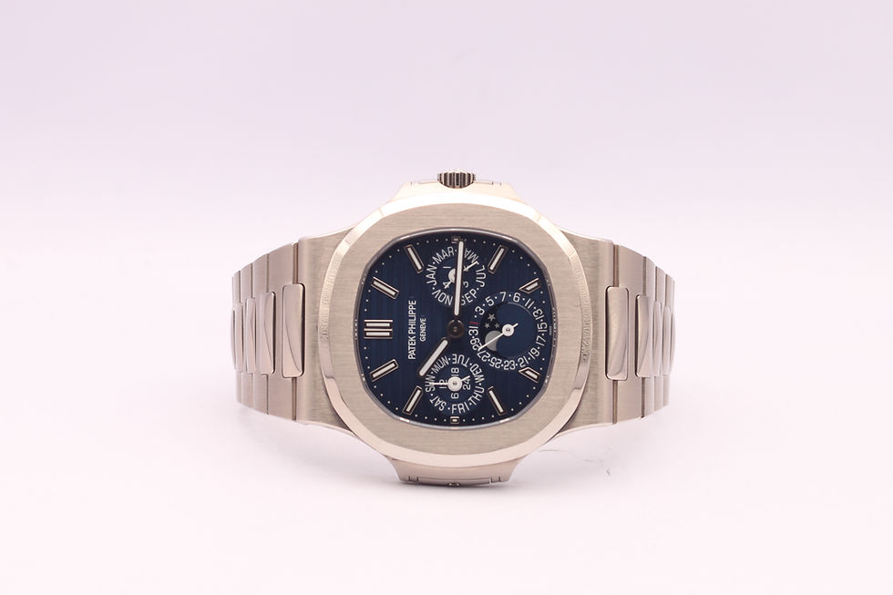 Miniatura: Patek Philippe Nautilus 5740G Perpetual Calendar Full Set 2026 Monaco sideways