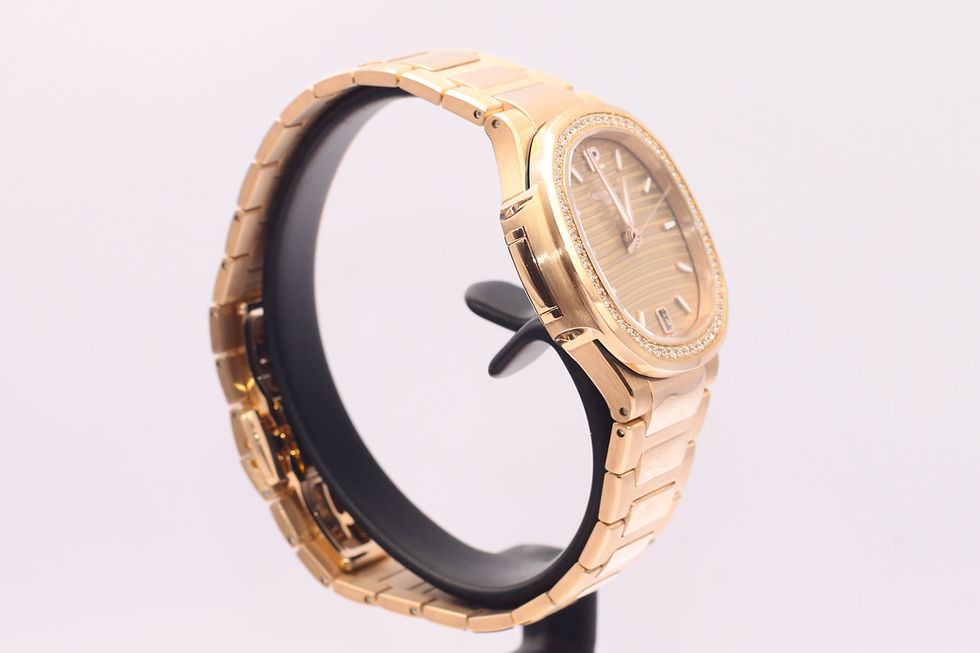 Thumbnail: Patek Philippe Ladies Nautilus 7118/1200R-010 Rose Gold Full Set 2018 Monaco side