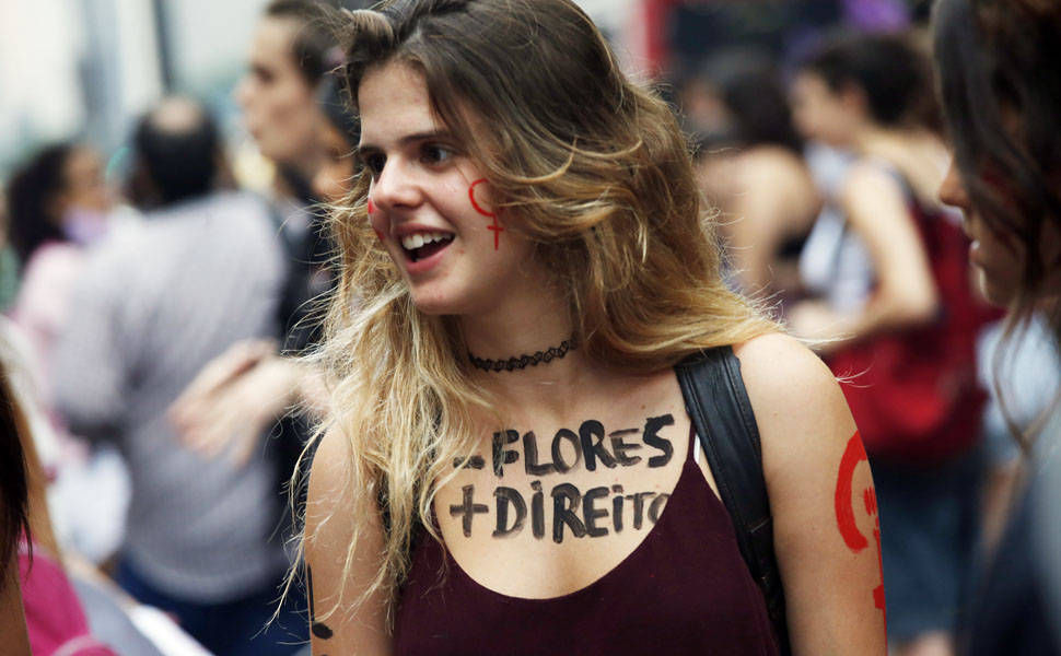 Movimentos feministas