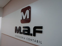 letra-caixa-acrilico-03-1024x768