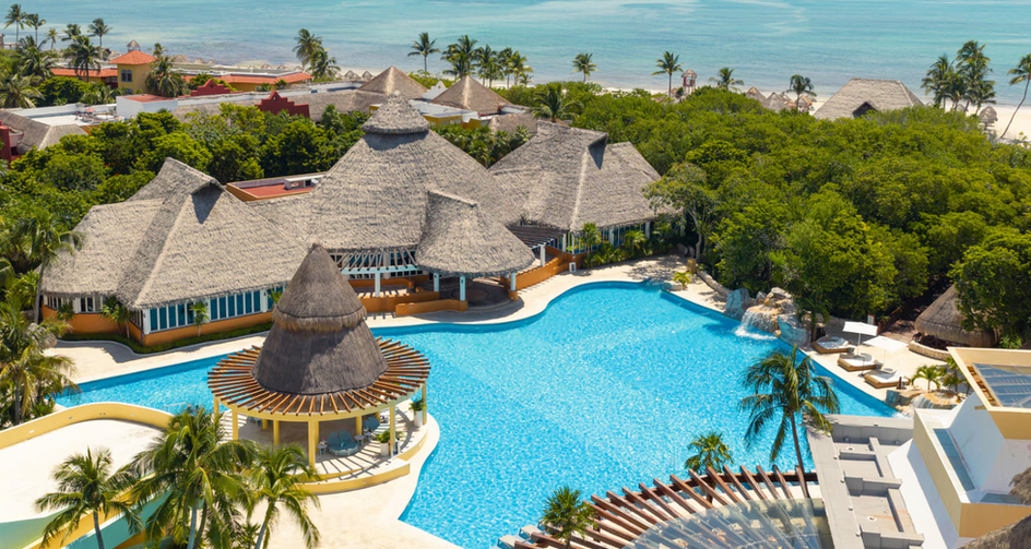 Maya Suites Pool - Riviera Maya Mexico
