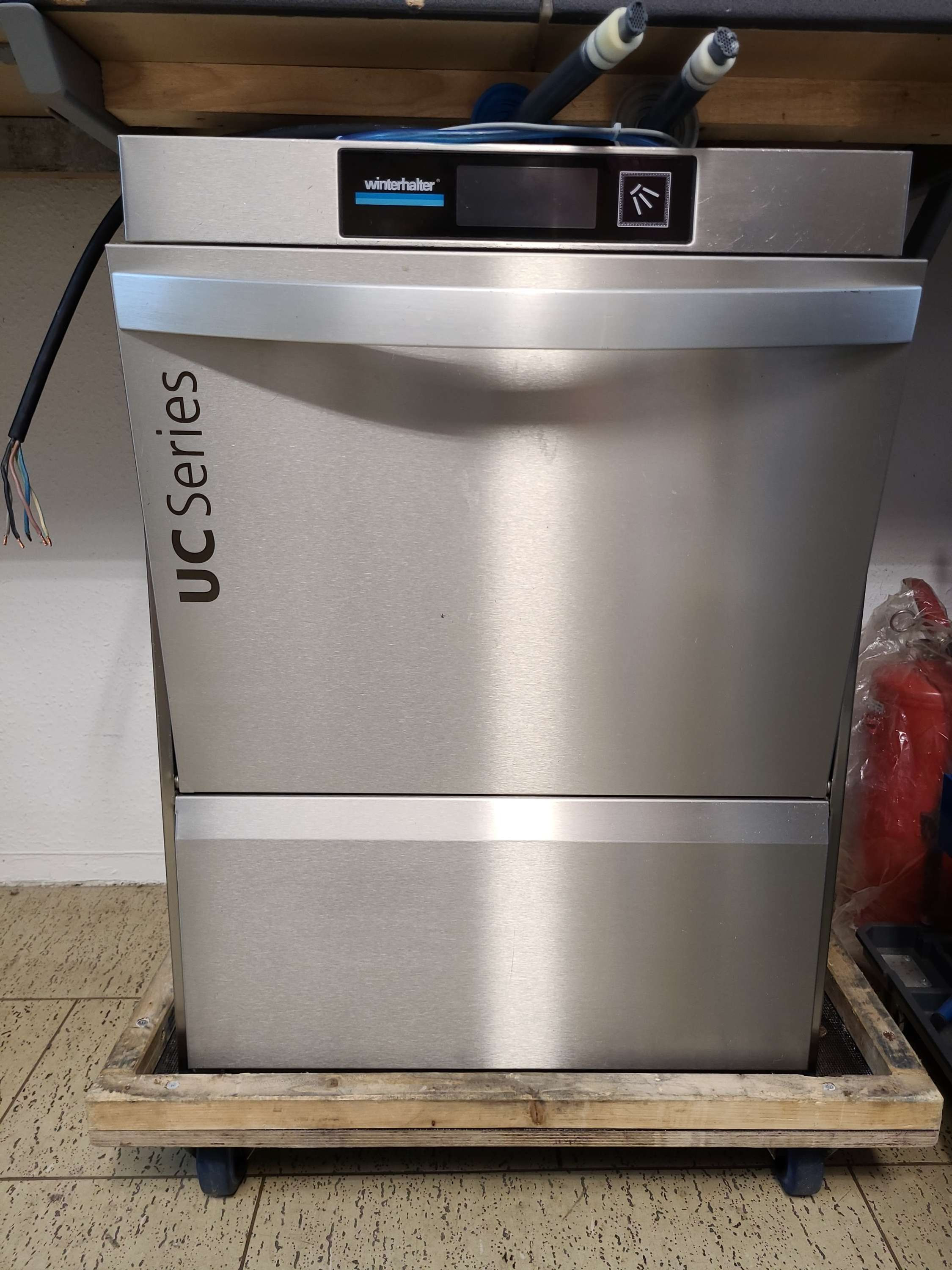 UC Serie Winterhalter  mit integrierten Enthärter